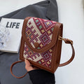 Women's Crossbody Bag in red without pendant - product photo 6