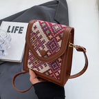 Women's Crossbody Bag in red without pendant - product photo 6