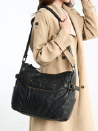 Women's Leather Shoulder Bag in black - product photo 1