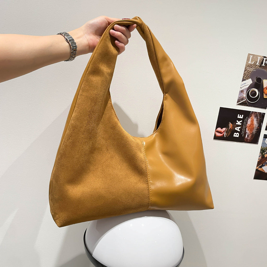 Women's Suede Shoulder Bag in black - product photo 1