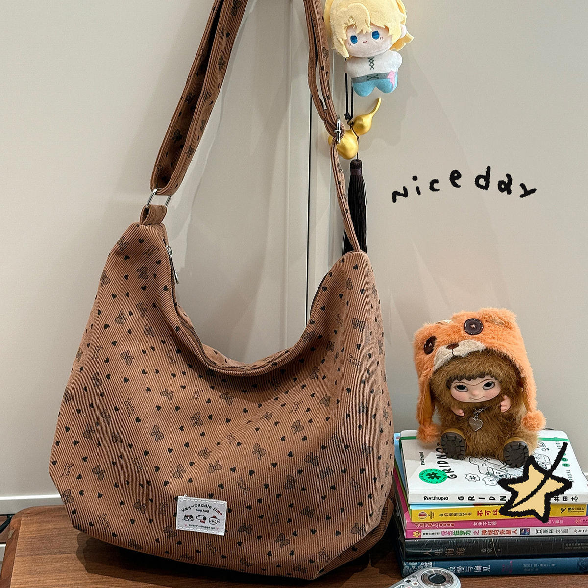 Women's Corduroy Crossbody Bag in cream white - product photo 4