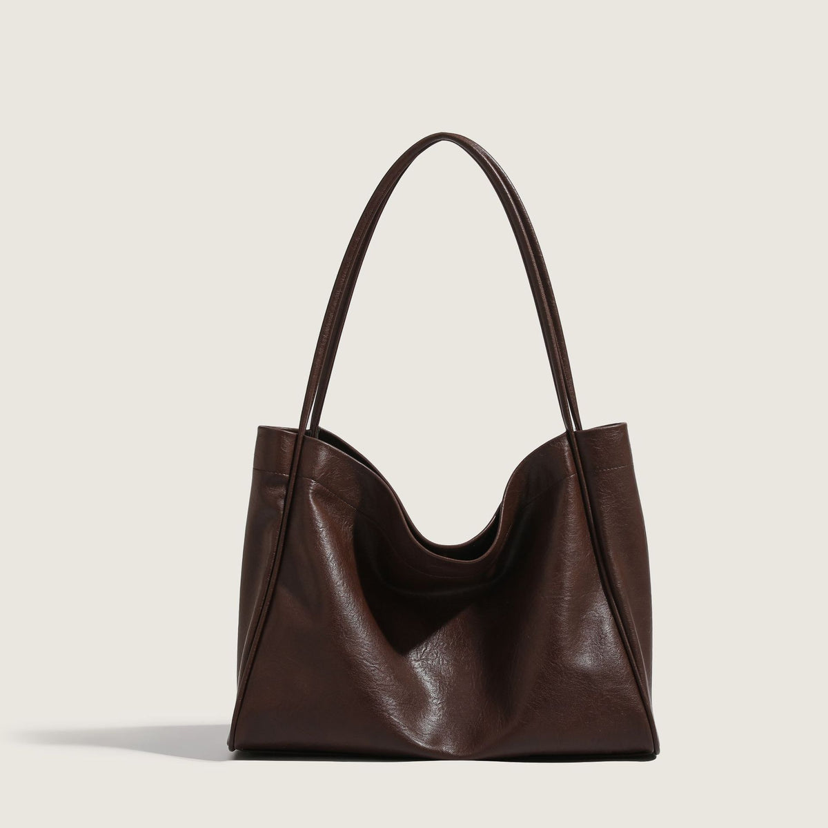Women's Leather Tote Bag in black mother-in-law bag - product photo 7