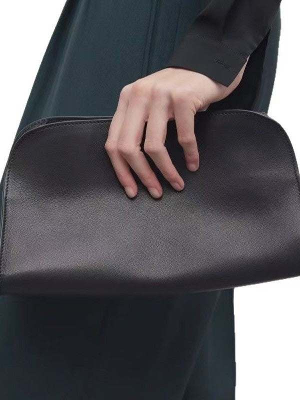 Women's Leather Bag in coffee color plain weave - product photo 5