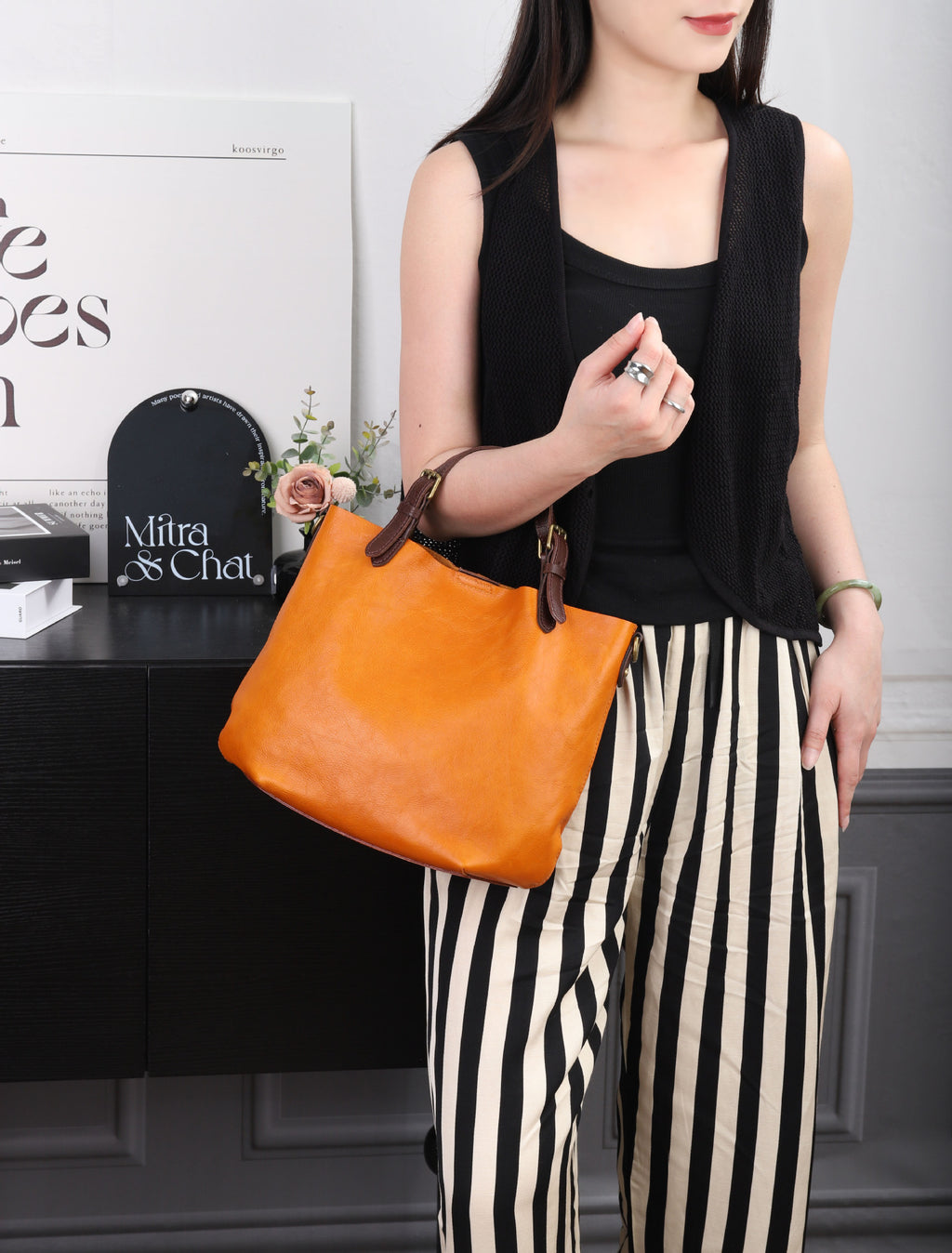 Women's Genuine Leather Tote Bag in black - product photo 1