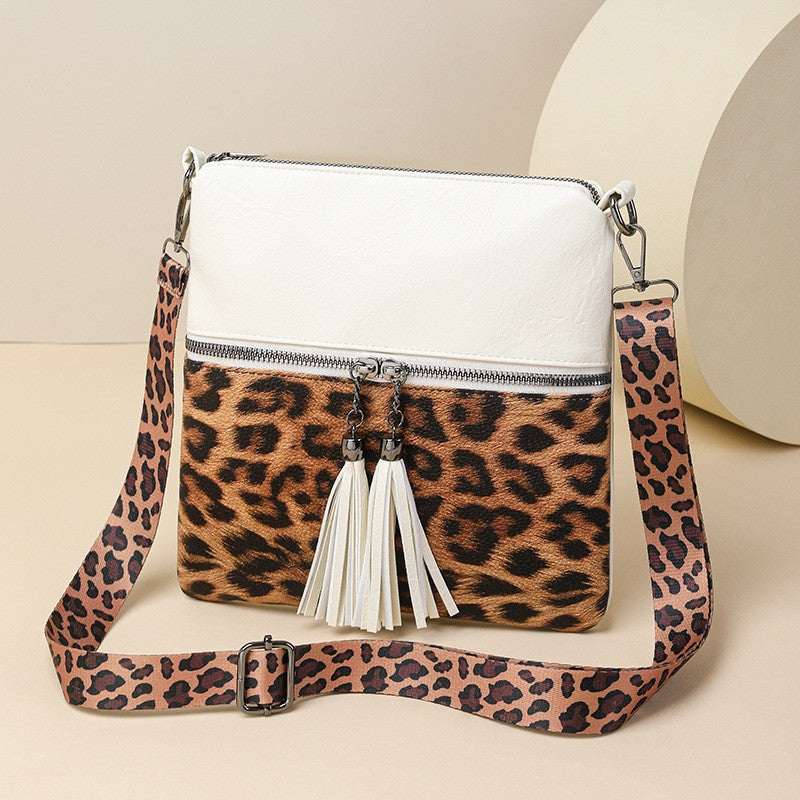 Women's Crossbody Bag in black - product photo 9