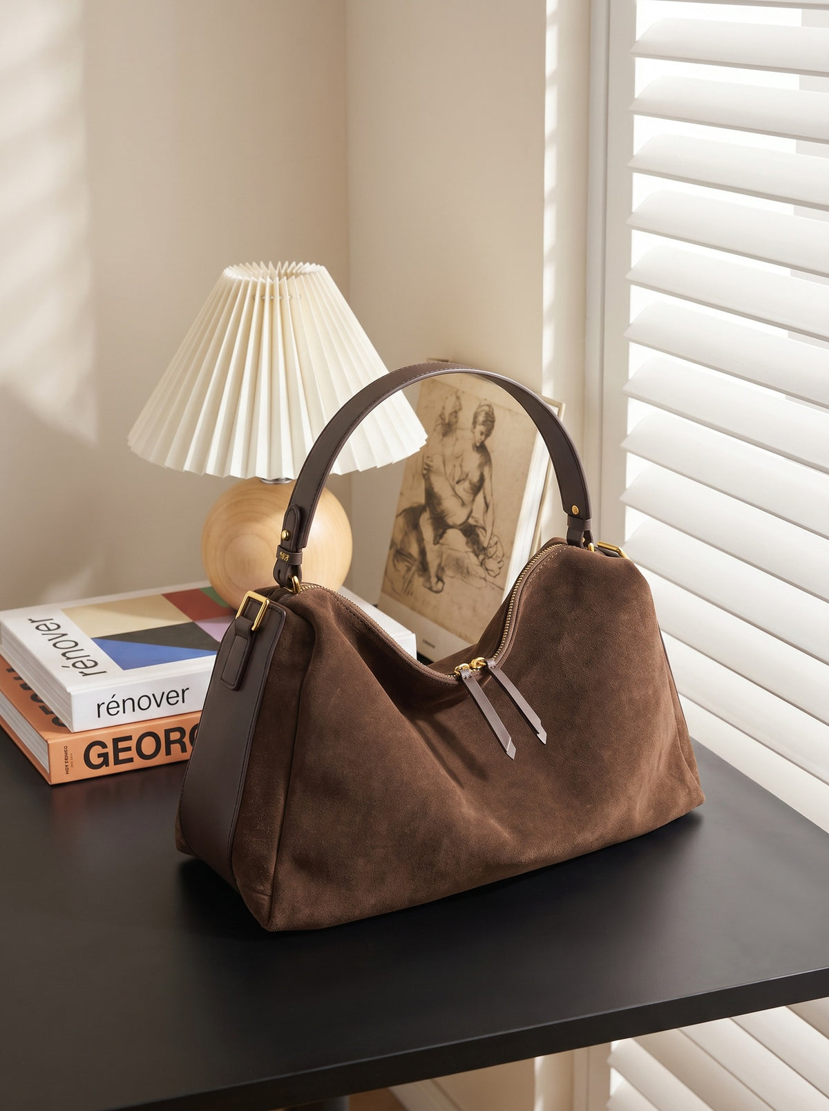 Women's Cowhide Handbag in brown - product photo 3