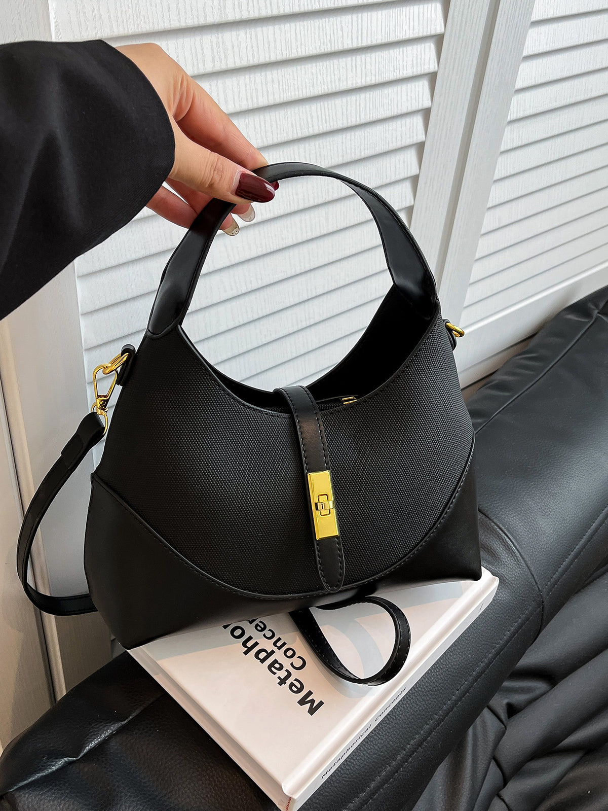 Women's Crossbody Bag in black - product photo 3