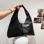 Women's Suede Shoulder Bag in black - product photo 6