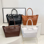 Women's Tote Bag in black - product photo 1
