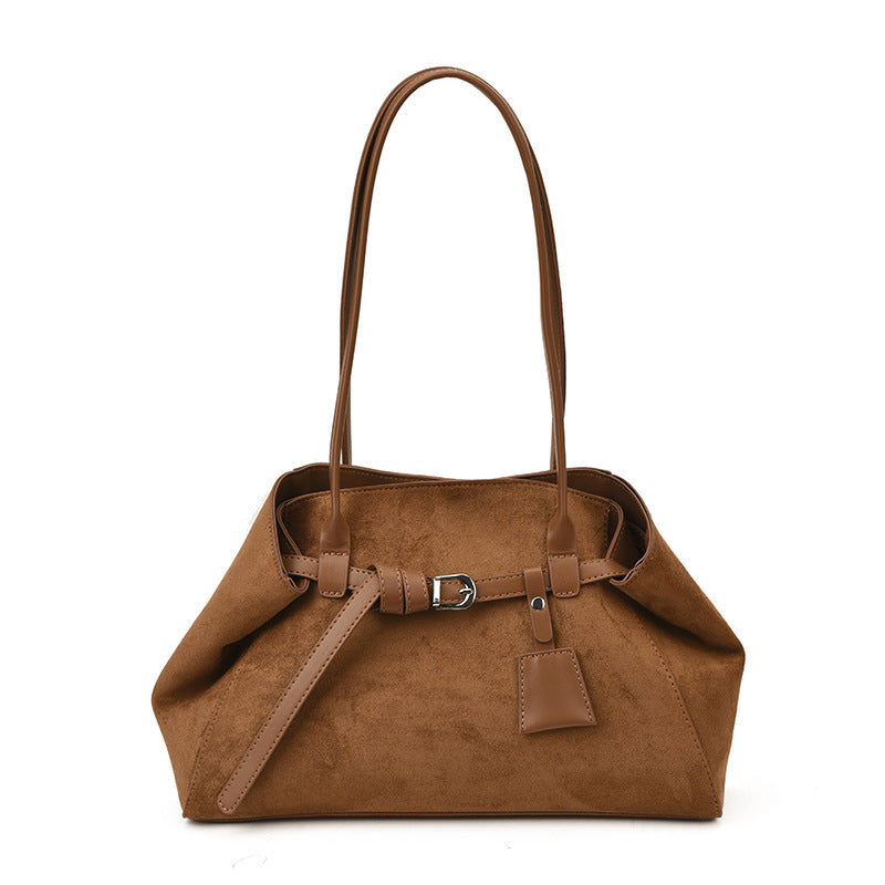 Women's Baguette Bag in black - product photo 9