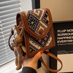 Women's Crossbody Bag in red without pendant - product photo 4