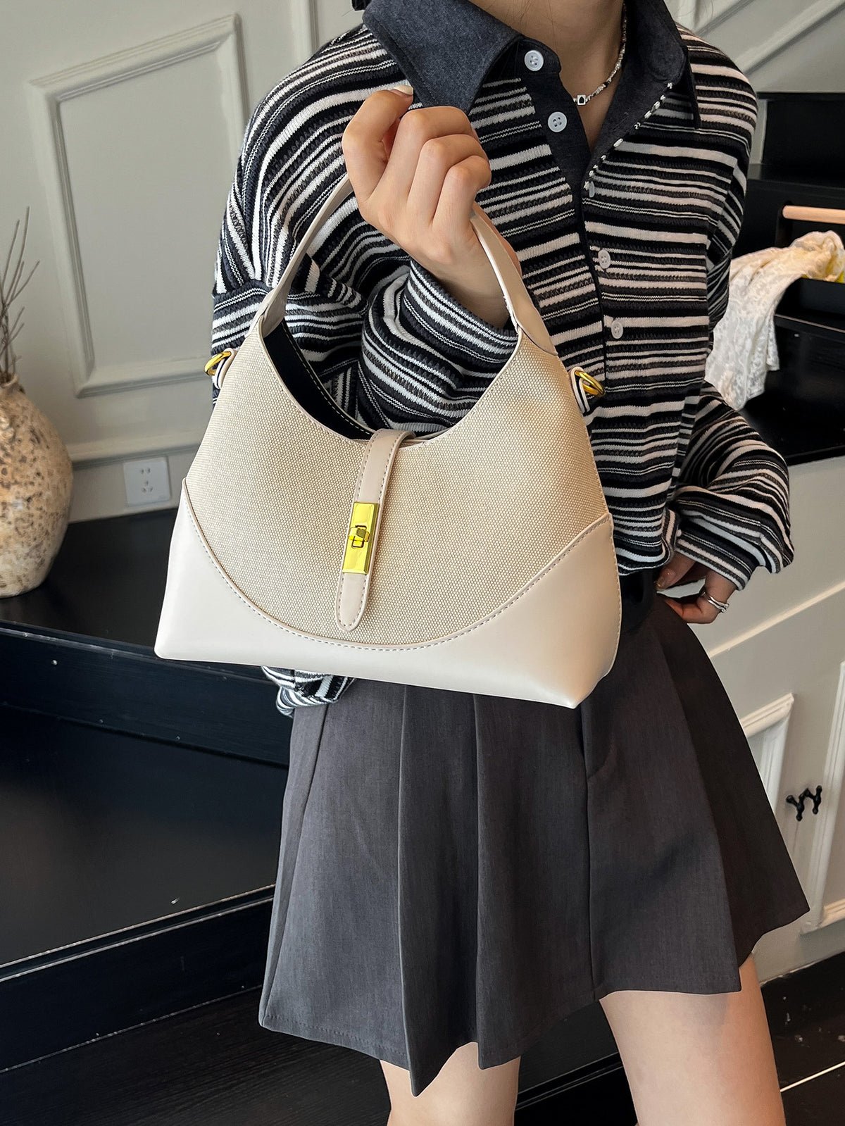 Women's Crossbody Bag in black - product photo 5