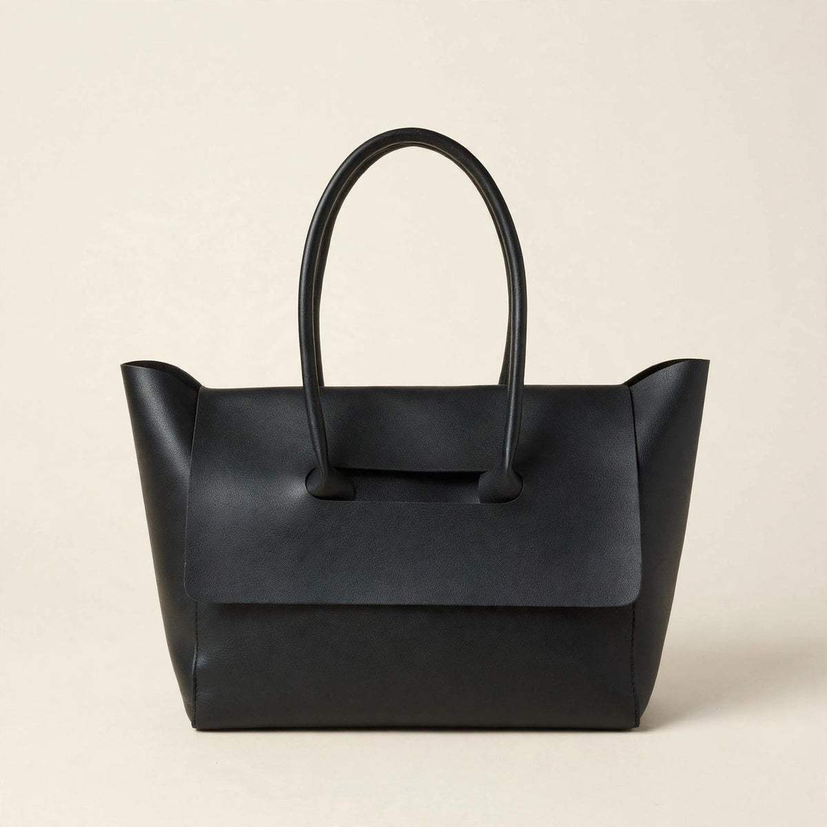 Large-Capacity Retro Shoulder Handbag - view 16