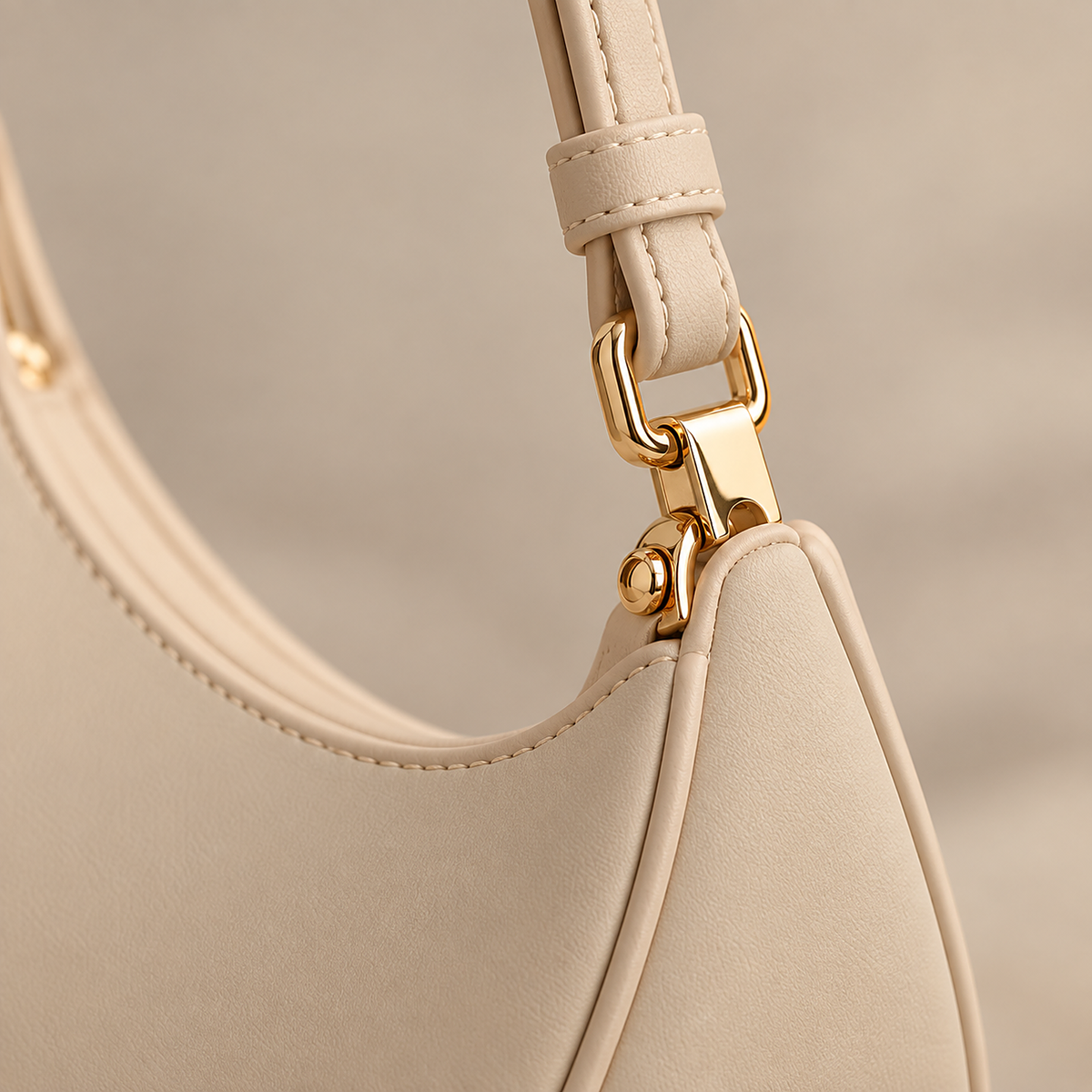 Demi Lady Crescent Crossbody Shoulder Bag - hardware detail